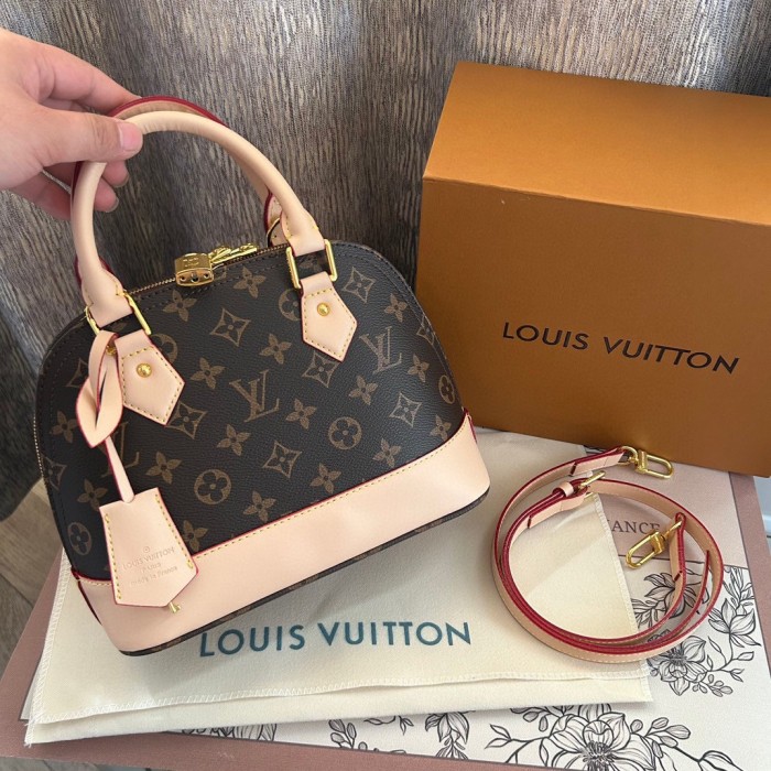 Split leather bag ,3A ,no box, size 24x18cm, B68-151-152