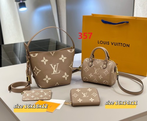 Split leather bag a set,3A ,no box,  B75-357