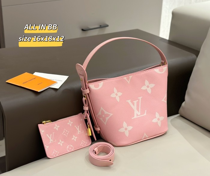 Split leather bag a set,3A ,no box,  B75-354
