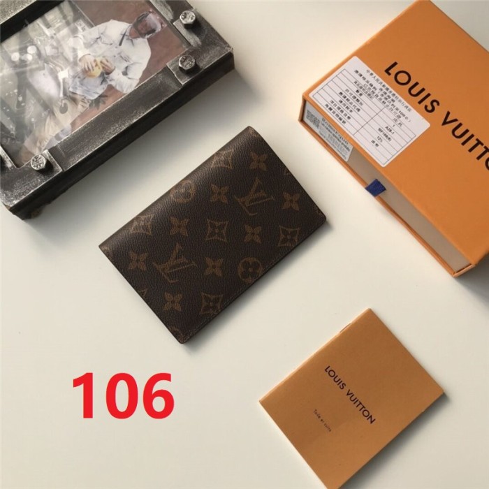 Real leather card bag , passprot cover,5A , size 10*14cm,with box,  B30-106