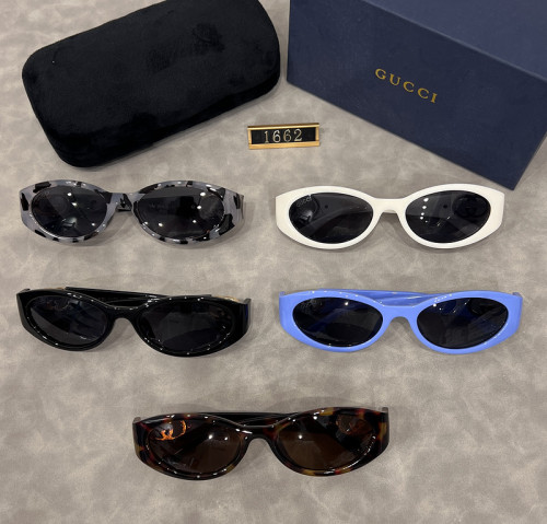 Blue light blocking sunglasses with the box and case ,G25-2033-2037