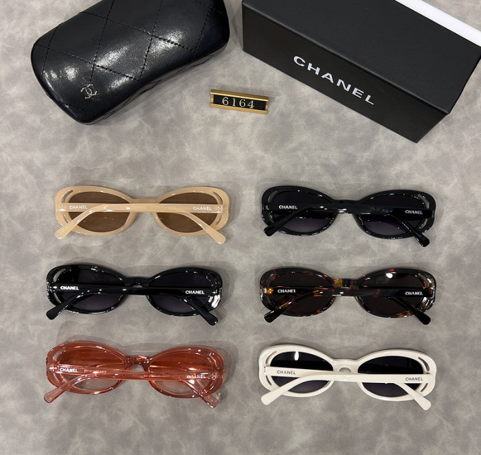 Blue light blocking sunglasses with the box and case ,G25-2027-2032