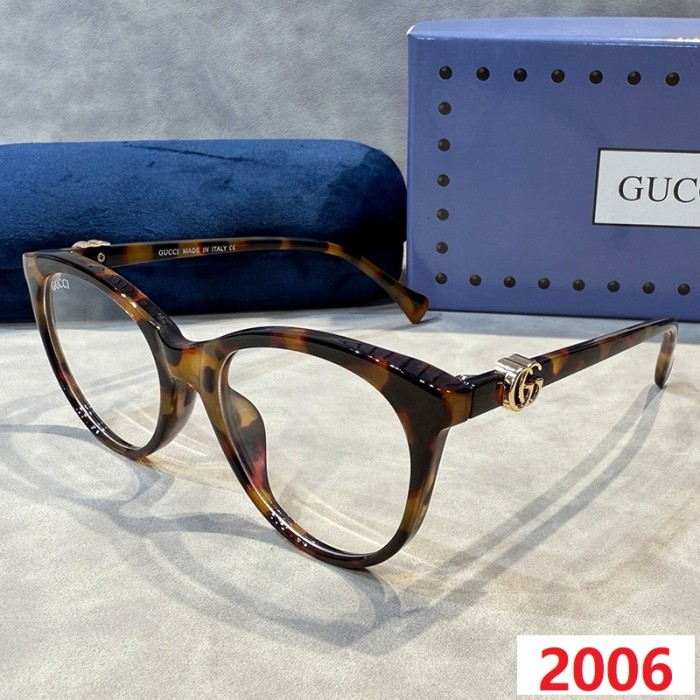 Blue light blocking sunglasses with the box and case ,G25-2001-2007