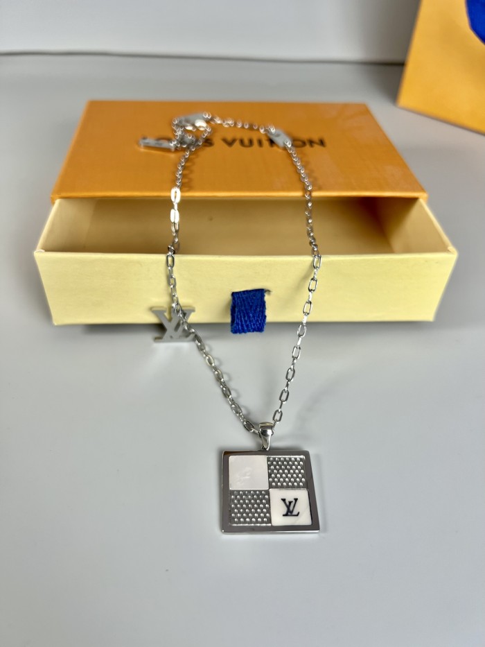 Necklace  jewelry ,with box,  J25-190