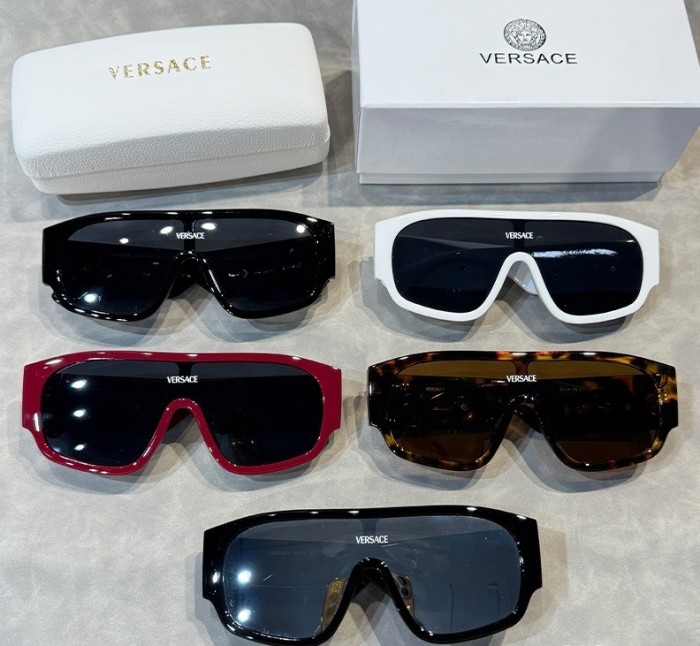 Blue light blocking sunglasses with the box and case ,G25-1958-1962