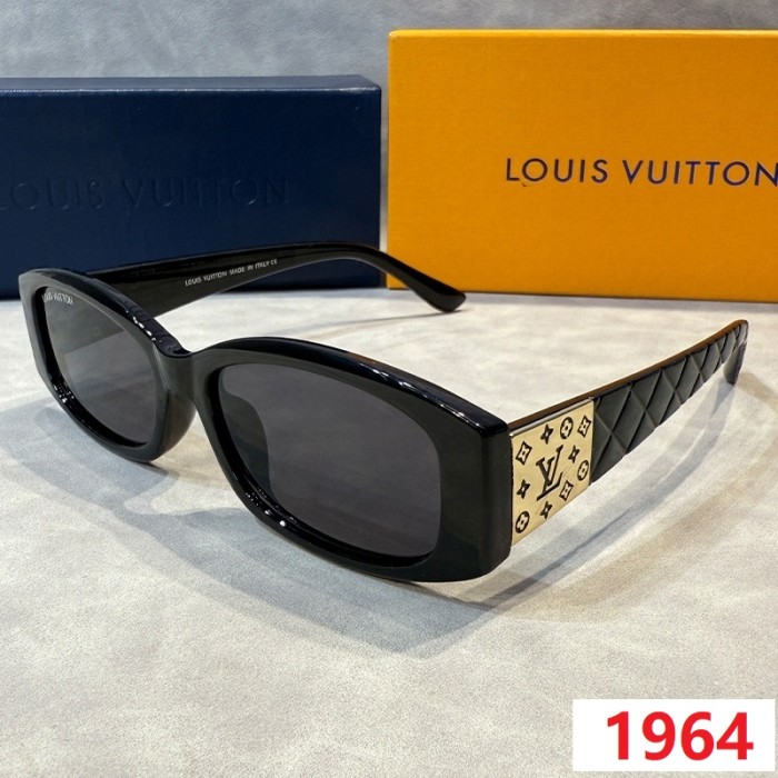 Blue light blocking sunglasses with the box and case ,G25-1963-1967