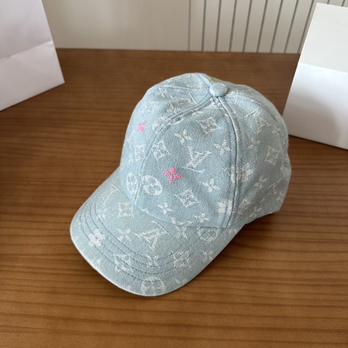 Fashion hat for women men ,no box. HX25-679-682
