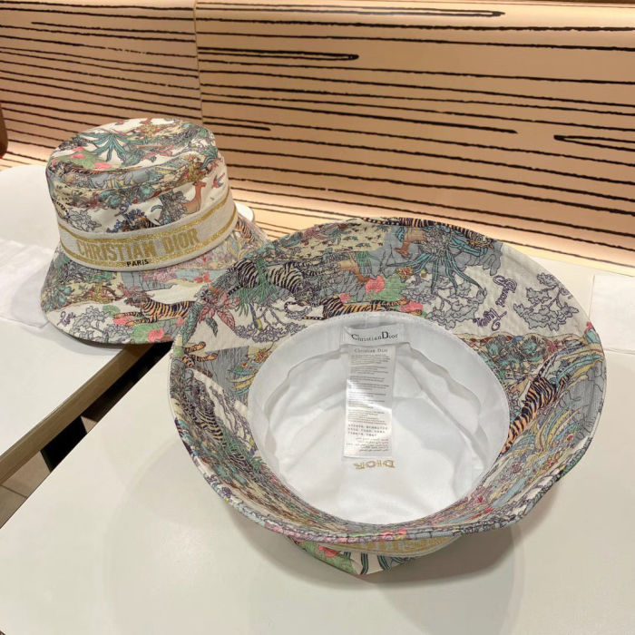 Fashion hat for women men ,no box. HX20-70-71