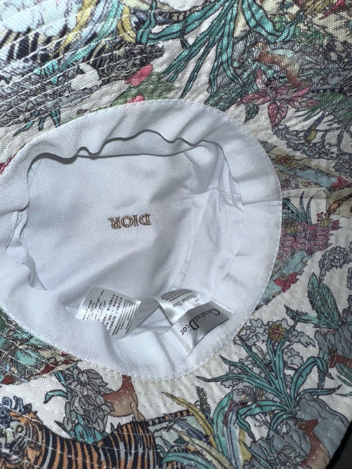 Fashion hat for women men ,no box. HX20-70-71