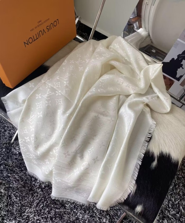 Cashmere cotton scarf for men women, size 142.5x142.5cm, no box. SF25-30