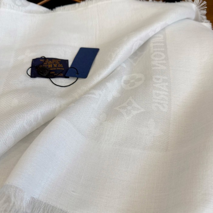 Cashmere cotton scarf for men women, size 142.5x142.5cm, no box. SF25-30