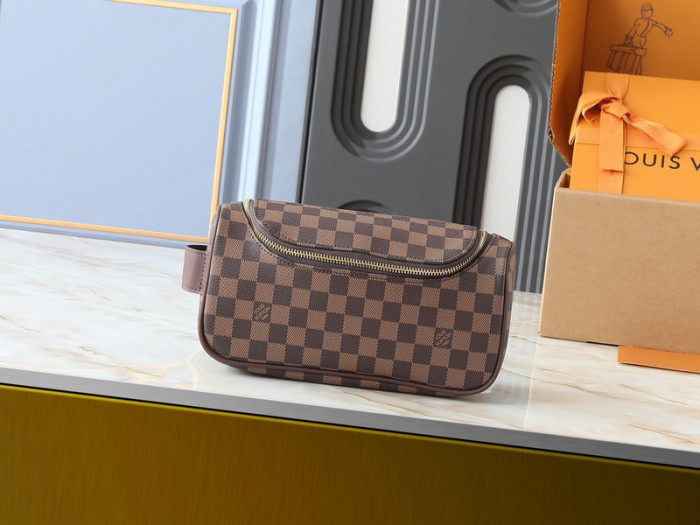 Split leather bag, 3A,size 20x9.3x28cm,no box,B68-159-163