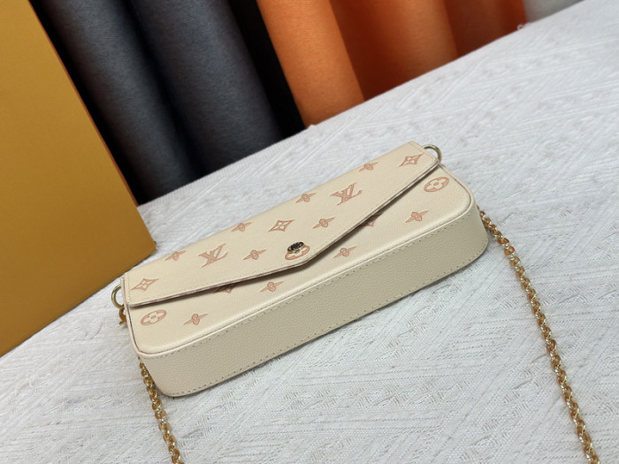 Leather bag, 5A,size 21x12x3cm,no box,B50-128