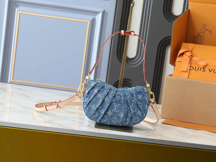 Denim split leather bag ,4A ,size 21x15x7cm,no box,  B75-373-376