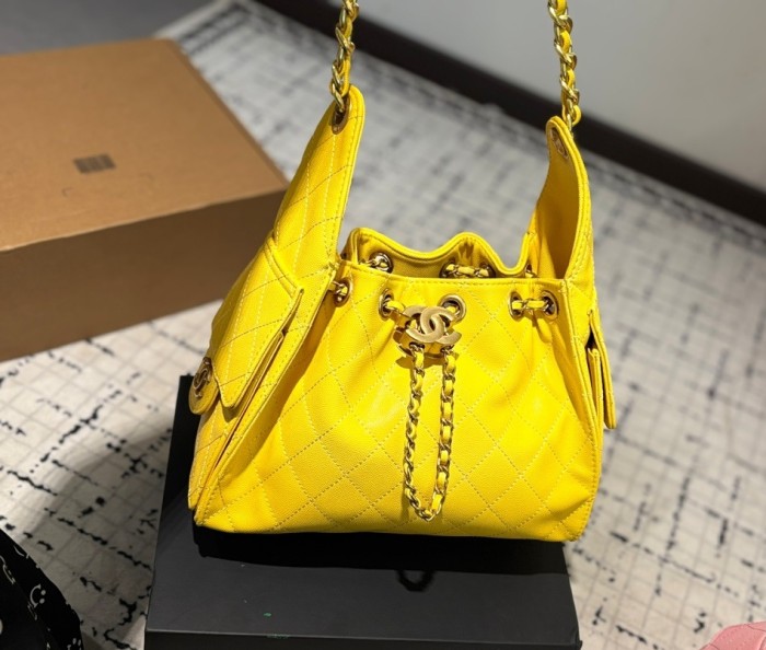 Split leather bag ,4A ,size 26x20cm,no box,  B75-362-366