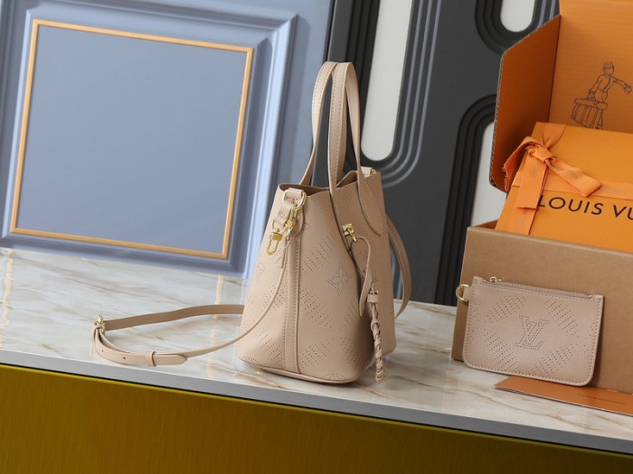 Split leather bag ,4A ,size 20x20x12.5cm/30x27.5x16cm,no box,  B75-377-382
