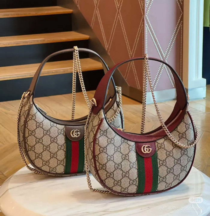 Split leather bag ,4A ,size 20x14.5x4cm,no box,  B80-150-151