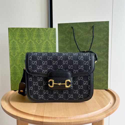 Leather bag ,5A ,size 25x18x8cm, no box,  B88-318