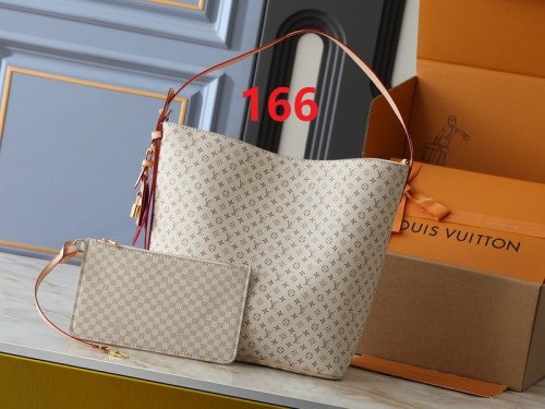 Split leather bag ,4A ,size 26c21x18cm,no box,  B80-166