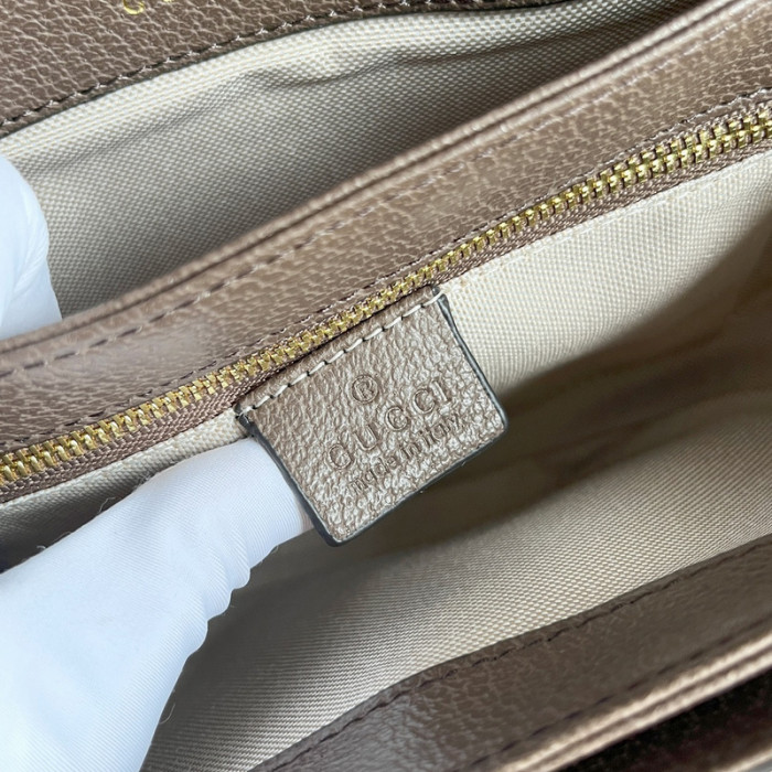 Leather bag ,5A ,size 25x18x8cm, no box,  B88-321
