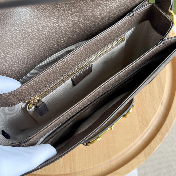 Leather bag ,5A ,size 25x18x8cm, no box,  B88-321