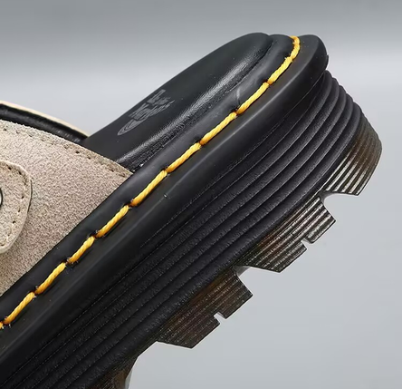 Men women's flat shoes,  with box,size 35-45, SS60-505-508