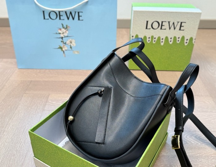 Split leather bag ,4A ,size 20x23cm,no box,  B88-326