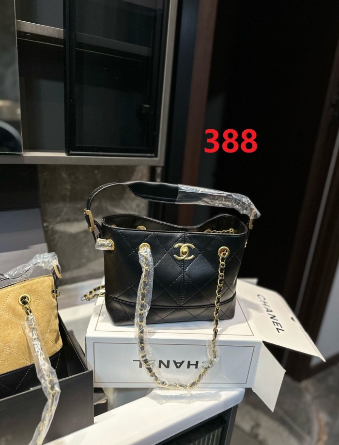 Split leather bag ,4A ,size 23x18cm,no box,  B75-387-388