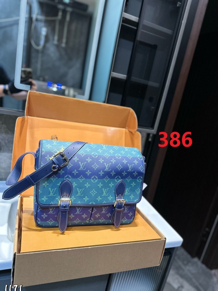 Split leather bag ,4A ,size 33x10x27cm,no box,  B75-386