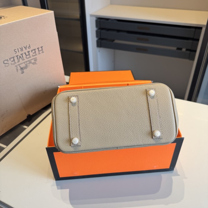 Split Leather bag ,4A ,size 25x21x13cm/30x24x15cm,no box,  B98-167