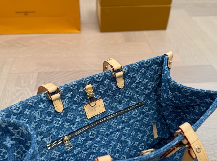Split leather denim bag ,4A ,size 35x26cm,no box,  B88-356