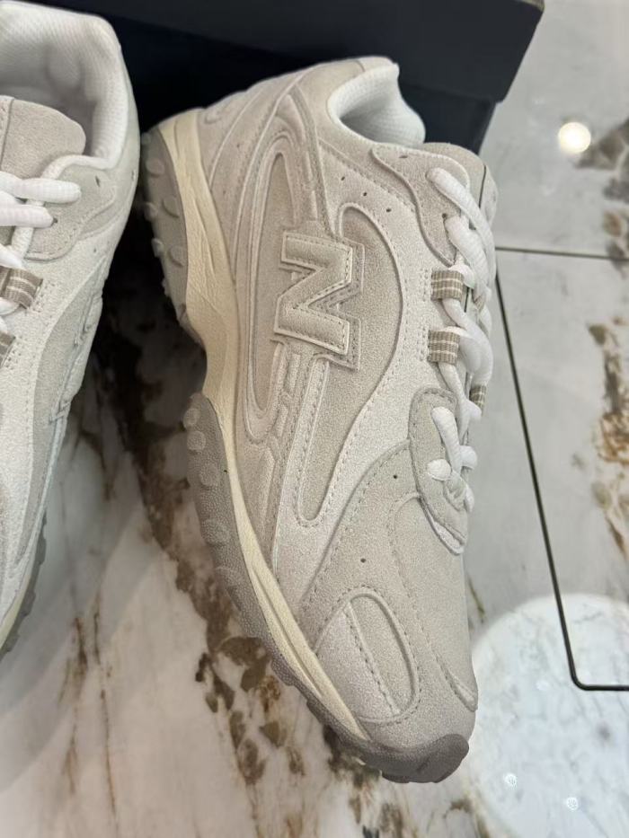 Women runner sneaker shoes,  with box,size 35-45，SS70-101