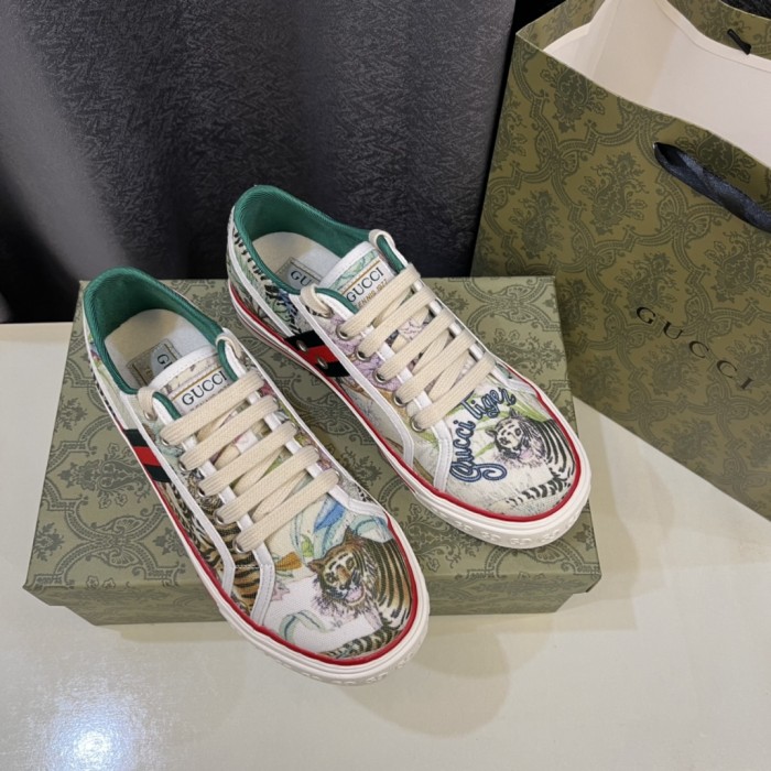 Women's men flat shoes, size 35-44, SS60-3459