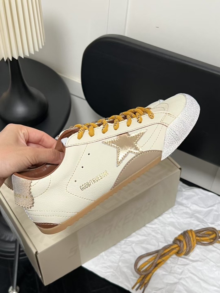 Women's flat sneaker shoes,size 35-40, SS70-440