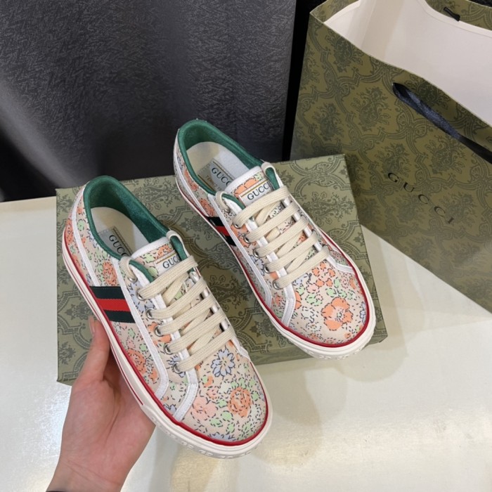 Women's men flat shoes, size 35-44, SS60-3467