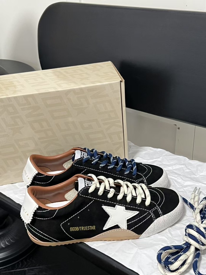 Women's flat sneaker shoes,size 35-40, SS70-442