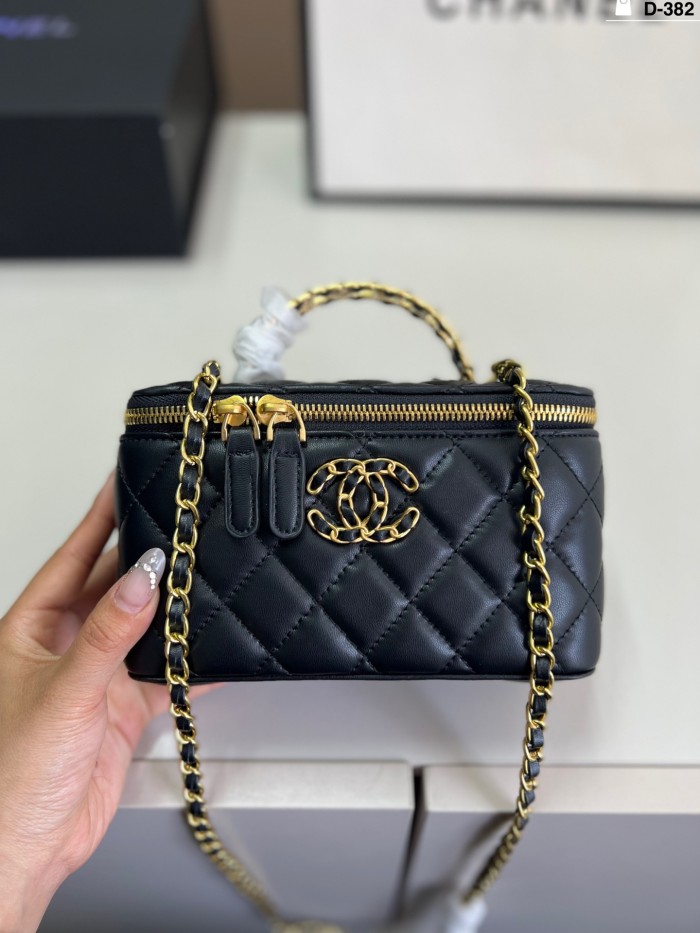 Split leather bag ,4A ,size 17x11cm,no box,  B75-393-399
