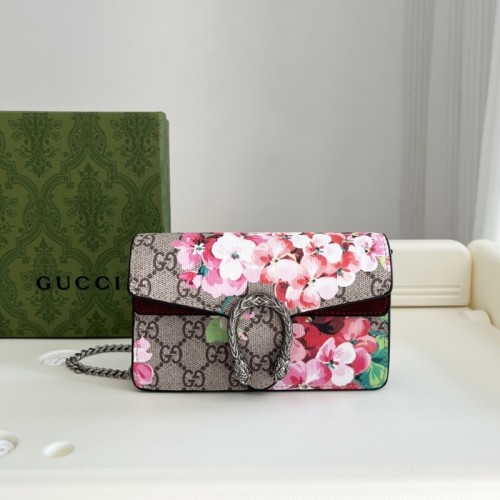 leather bag ,4A ,size 16.5*10*4.5cm,no box,  B75-432-433