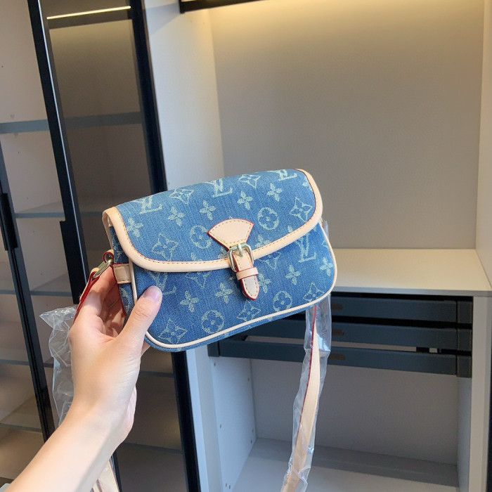 Split leather bag a set,3A ,no box,  B75-427