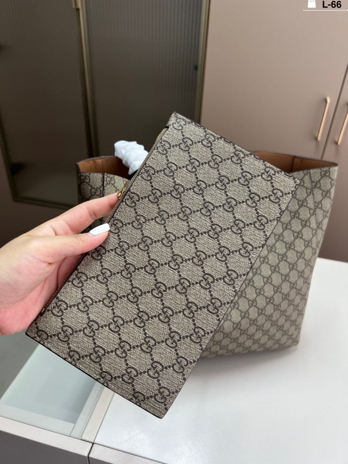 Split leather bag ,4A ,size 34x33cm,no box,  B75-430