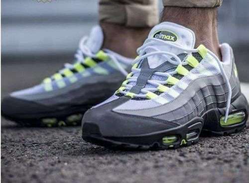Women men  runner sneaker shoes,  Air cushioned height-enhancing thick-soled sneakers，with box,size 36-46，SS60-528-535