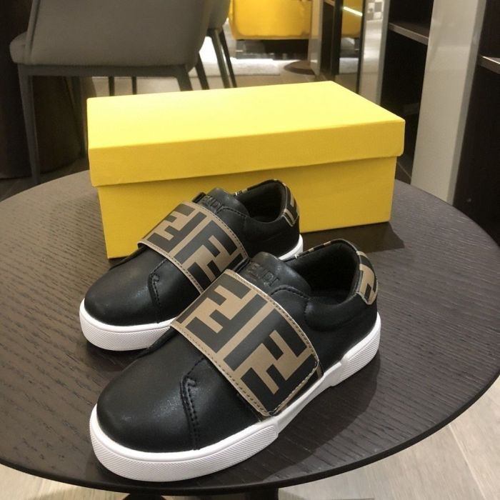 Kid's shoes, with box,size 26-35, SS60-251
