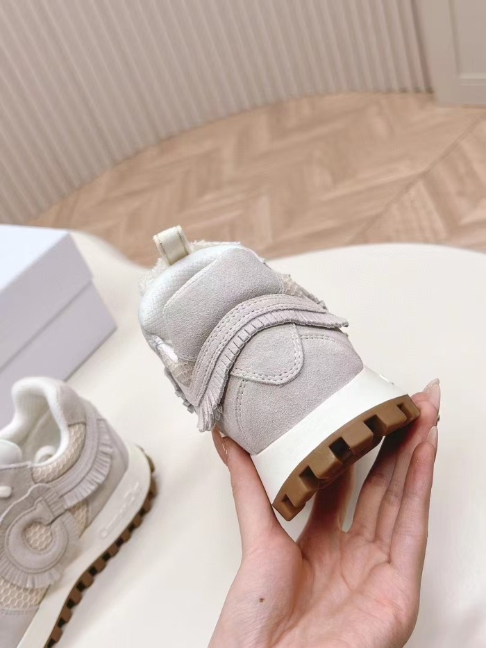 Women  sneakers shoes,size 35-41,SS110-105