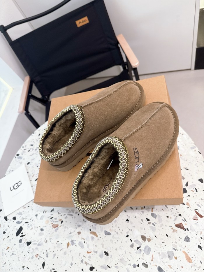 women fur shoes, size 36-44,  with box, SS50-364