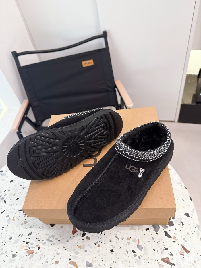 women fur shoes, size 36-44,  with box, SS50-366