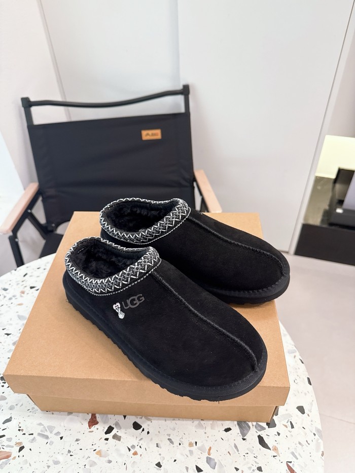 women fur shoes, size 36-44,  with box, SS50-366