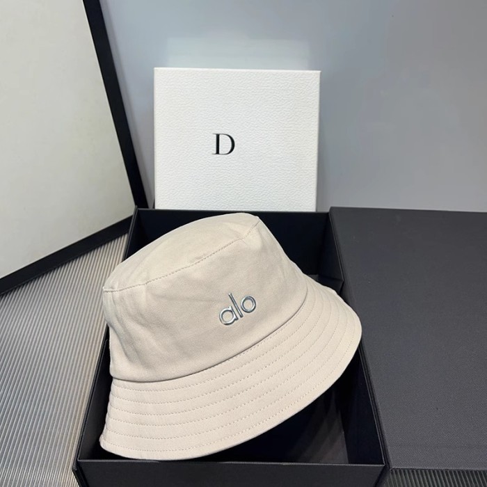Fashion hat for women men ,no box. HX15-64-66