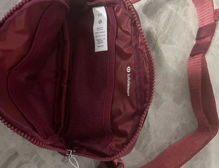 Waterproof nylon running yoga crossbody bag chest bag,size 19*5*13cm, B20-26-31