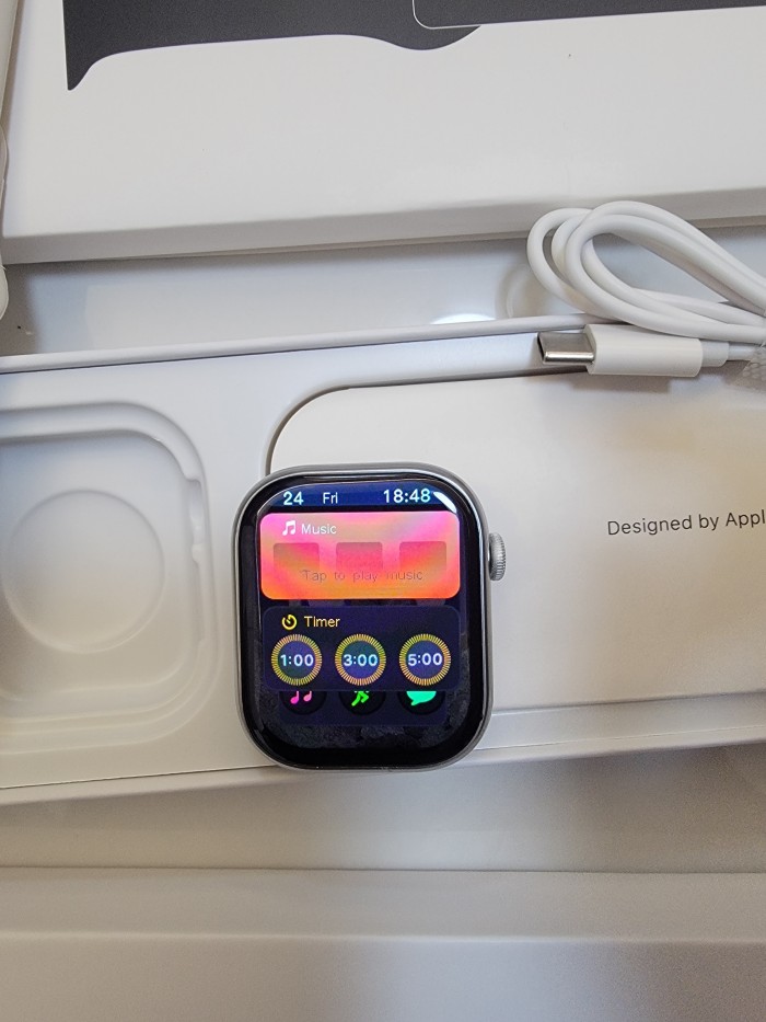 App*le watch series 10 Smart watch, with box, WT88-11-13