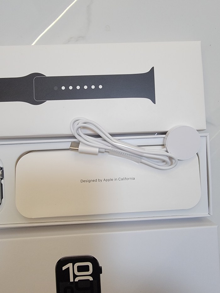 App*le watch series 10 Smart watch, with box, WT88-11-13